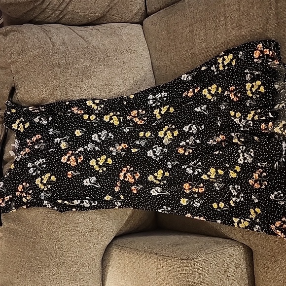 Cute floral button-up Loft dress - Picture 4 of 5